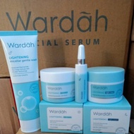 Get Buy Wardah Paket Lightening Series 4 in 1 . Paket Hemat Lightening