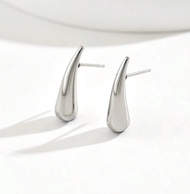 mija.stories - comma stud earrings ต่างหูสแตนเลส
