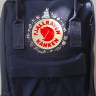 Moomin嚕嚕米小精靈與花朵 Kanken mini / 深藍----手工訂製