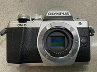 [保固一年] [高雄明豐]  Olympus E-M10 Mark II 快門13xxx 便宜賣 [D0608]