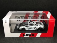 Star LBWK 1:64 合金模型 Lamborghini Aventador LP700 Aape