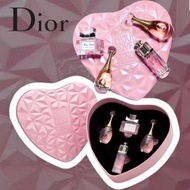 Dior  心心鐵盒香水4件套😍😍😍