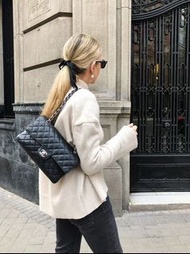 9月再加價 Chanel classic flap cf medium cf 25cm black caviar 黑銀牛中號  cf square mini cf coco handle mini l