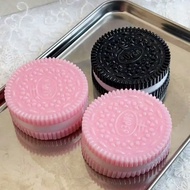 1/2pcs Oooo Squeeze Sensory Fidget Toy, Suitable For Birthday And Party, Pink And Black Cream-Filled