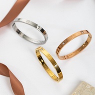 IV NEW CLASSY JEWELRY ACCESSORIES - KATE BRACELET 18K Gold Plated Titanium Stainless Steel Anti-Rust