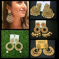 B33 - Elegant Dangle  Earings