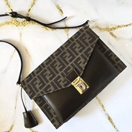 絕版古董包 Fendi 黑咖啡色老花信封包 斜背包 側背包 單肩包中古