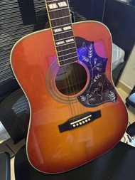 新手入門性價比最高的電木吉他Epiphone Hummingbird Pro