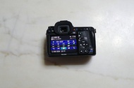 Pentax K-3 body 跟原裝一叉機一電池.新舊如圖.100%運作正常.可交收時操作影相比你睇.