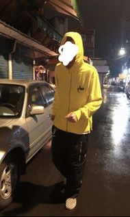 aes螢光黃logo外套