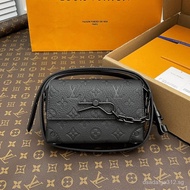 [ZP Level]STEAMER Mini Men's Handbag M81746 Black Embossed