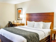 Comfort Inn Fayetteville near Fort Bragg