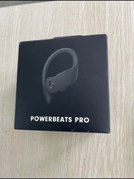 Apple PowerBeats Pro Totally Wireless black