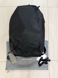 全新 Able Carry Daily Plus X-Pac Black 21L
