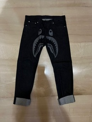 Celana Bape bekas jeans (d)