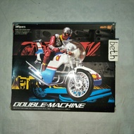 SHF Double Machine Bandai Motor Kikaider / Barter Kuuga Ultimate ss