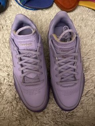 Reebok x Cardi B 厚底鞋