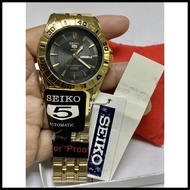 ▦ ☋ ♂ Seiko 5 Watch for Men Japan Movement Goldblack