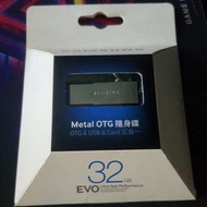 SAMSUNG metal OTG隨身碟三合一 32GB 銀色
