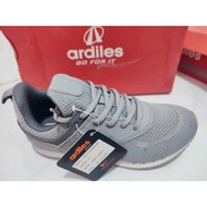 ARDILES shoes size 33