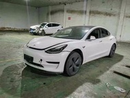 特斯拉毛豆3拆车件 拆车件，齐全 要啥拆啥，||| 前嘴总成 前后杠总成 安全带 大灯 机盖 叶子板 尾盖，侧边裙。天窗，车顶，座椅，空调，中网，锁块，叶子板 车门 全车电器件，内饰件，底盘件，尾灯，