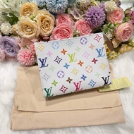 lv 村上隆 聯名款 洗漱包19 白三彩  全新芯片 中號 女款 白色