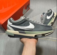 Sacai x Nike Cortez 潮流 復古 翻毛皮尼龍減震 低幫 休閒跑步鞋 男女同款 灰白