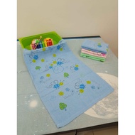 Comfortable Cartoon Towel / Tuala  - Bee 20cm x 40cm