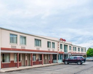 伊康旅館 - 埃爾邁拉康寧 (Econo Lodge Elmira-Corning)