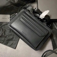 Túi đeo chéo nam pedro siêu đẹp mẫu hit hot