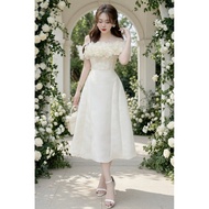 V416 Dress designed for parties and dates with cute flowers on the chest