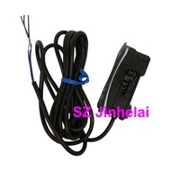 Authentic Omron Photoelectric switch 2M Sensor Amplifier E3X-HD10 HD11 HD41 HD44 HD11-V1 E2J-JC4A