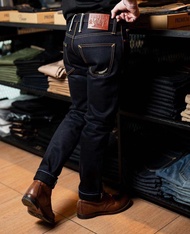 Pinion denim 25ozslubindigoxblackมีทรงกะบอกเล็กและกะบอกตรง