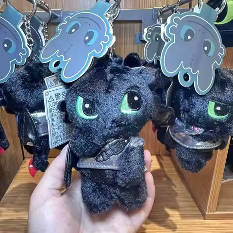 How to Train Your Dragon Classic Replica Toothless Keychain Cute Collectible Night Fury Pendant Bag 
