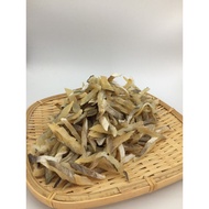 Ikan Masin Isi Malong/ Sliced Salted Malong/麻鱼肉 (200G)
