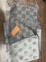 GUCCI 頸巾