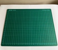 文具  A4 切割墊 Cutting Mat 22cm x 30cm   #s