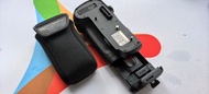 Nikon MB-D12 for D800, D810, D800e 原廠直倒連電池盒, 可用筆電。