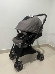 รถเข็น Combi sugocal a4cas stroller ล้อออโต้ มือสองสภาพสวยสุดๆ แรกเกิด-4 ปี รุ่นใหม่ชนช้อป ซัพพอร์ตแ