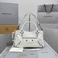 全新✅帶tag hkluxehk 🎁巴黎世家Balenciaga Le City First 油蠟 白色