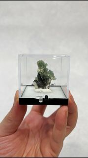 🔮 納米比亞螢石共生雲母黑碧璽 | Fluorite with Mica on Black Tourmaline