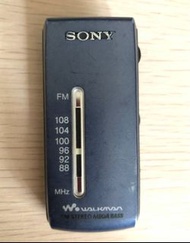 Sony Walkman 收音機 (radio)