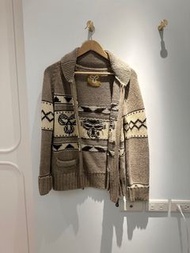 TNA 卡其圖騰外套