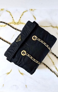 絕版古董包 稀有Prada黑色降落傘鏈子側背包 單肩包 斜背包 中古