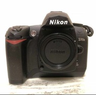 Nikon D70s body