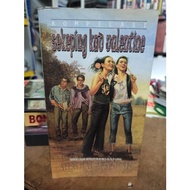 sekeping kad valentine. ahadiat akashah