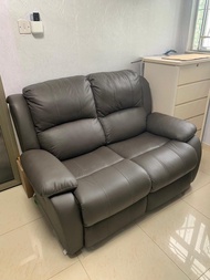 Jaxton 雙座位電動按摩梳化