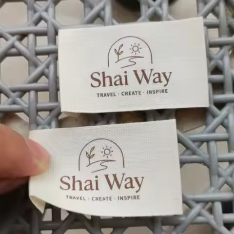 500PCS Custom Beige natural cotton Label 5 * 3 cm End Fold Brown Print Garment Labels