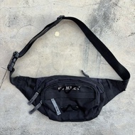OKLY WAIST BAG SMALL SCRIPT Y2K STYLE