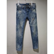 FOX Jeans Skiny Style Second Hand Waist 32" Condition